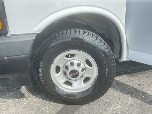 Used 2023 GMC Savana 3500 Extended w/ Driver Convenience Package RWD image 30