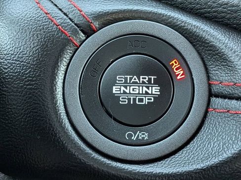 Used 2023 Dodge Durango GT image 30