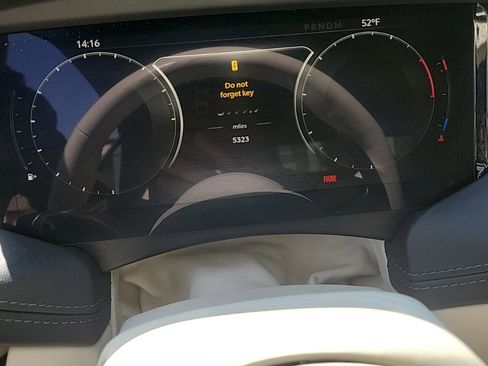 Used 2024 Aston Martin DB12 Convertible RWD image 1