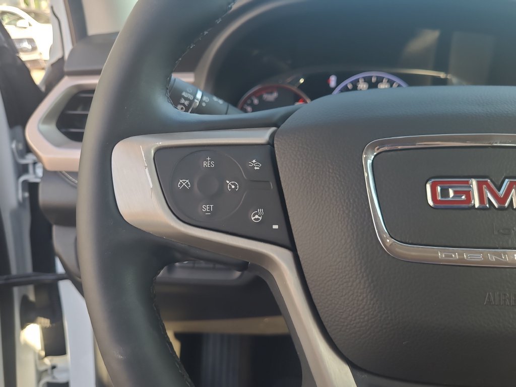 Used 2023 GMC Acadia Denali FWD image 29