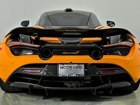 Used 2018 McLaren 720S Performance RWD image 11