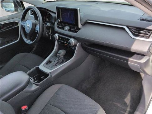 Used 2025 Toyota RAV4 LE image 22