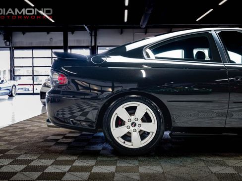 Used 2006 Pontiac GTO image 13