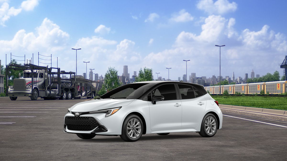 New 2027 Toyota Corolla SE w/ SE Premium Package FWD image 3