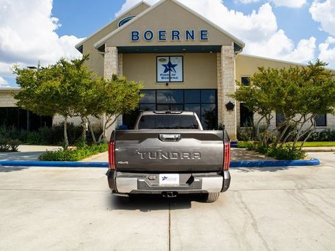 Used 2024 Toyota Tundra Limited image 4
