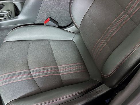 Used 2023 Chevrolet Equinox RS w/ LPO, Floor Liner Package AWD/4WD image 19