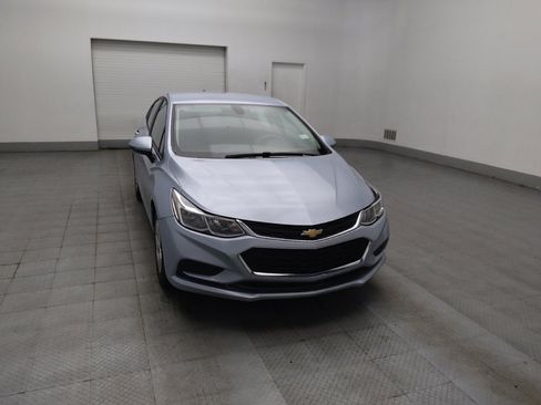 Used 2018 Chevrolet Cruze LS image 14