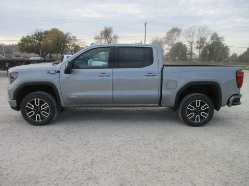 New 2026 GMC Sierra 1500 AT4 image 10