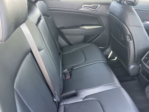 Certified 2026 Kia Sportage EX FWD image 12