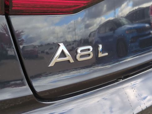 Used 2019 Audi A8 L 3.0T image 13
