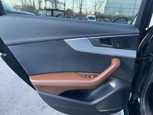 Used 2017 Audi A4 2.0T Premium Plus w/ Premium Plus Package image 31