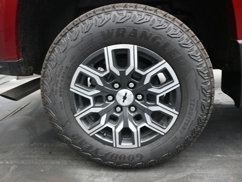 New 2026 Chevrolet Colorado Z71 AWD/4WD image 19