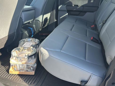 New 2025 Ford F350 XL w/ XL Chrome Package image 19