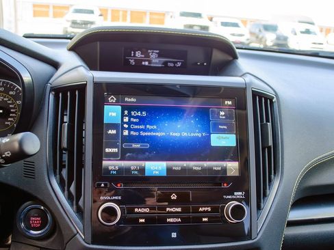 Used 2021 Subaru Crosstrek 2.5i Sport w/ Moonroof Package AWD/4WD image 17