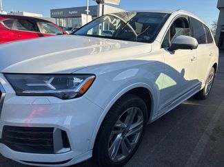 Used 2023 Audi Q7 2.0T Premium w/ Convenience Package video 1