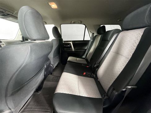 Used 2019 Toyota 4Runner SR5 AWD/4WD image 28