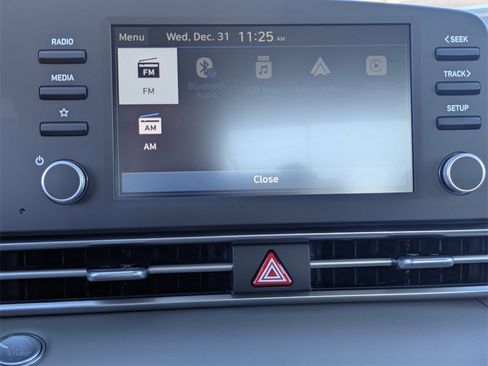 Certified 2026 Hyundai Elantra Sport image 10