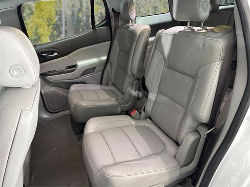 Used 2017 GMC Acadia SLT image 14