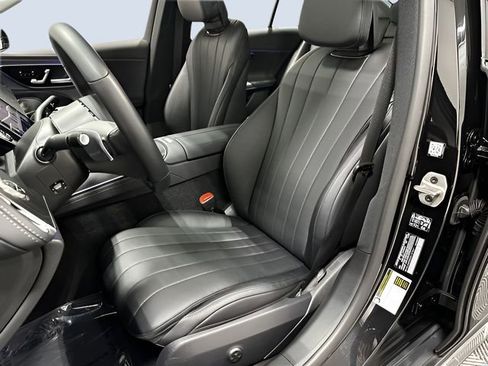 Used 2025 Mercedes-Benz E 450 4MATIC All-Terrain Wagon image 20