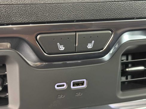 New 2026 GMC Sierra 2500 Denali Ultimate AWD/4WD image 22