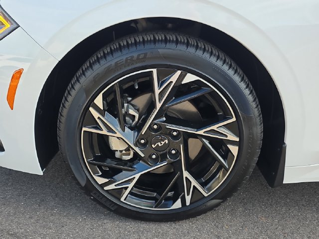 Used 2025 Kia K5 GT-Line AWD/4WD image 9