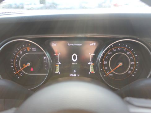 Used 2020 Jeep Gladiator Sport AWD/4WD image 14