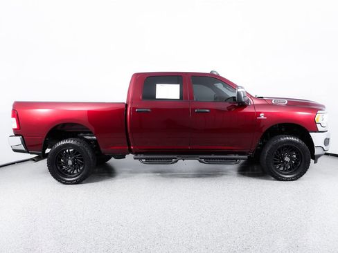 Used 2024 RAM 2500 Tradesman w/ Chrome Appearance Group AWD/4WD image 10