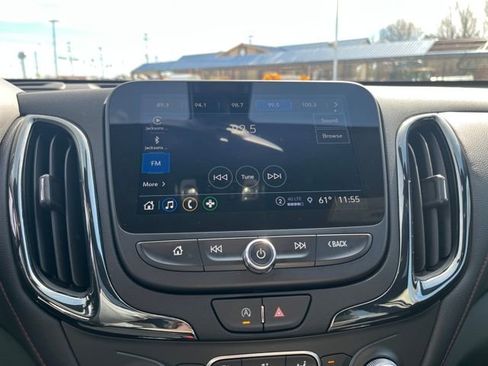 Used 2024 Chevrolet Equinox RS image 24