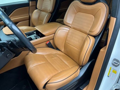 Used 2022 Lincoln Aviator Black Label AWD/4WD image 21