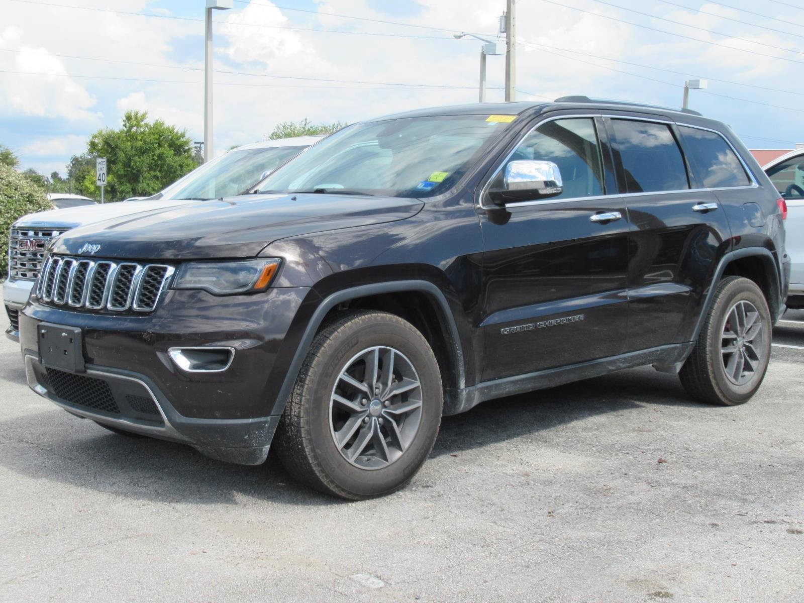 Used 2017 Jeep Grand Cherokee Limited w/ Luxury Group II AWD/4WD image 2