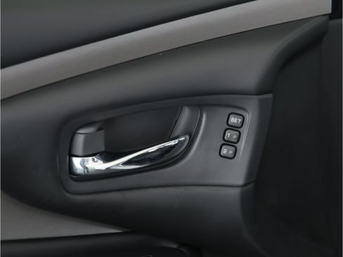 Used 2023 Nissan Murano SL w/ SL Moonroof Package image 21