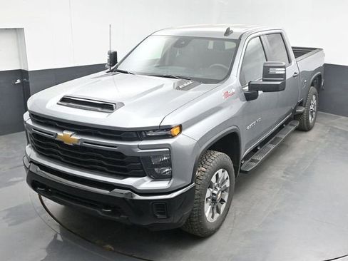 New 2026 Chevrolet Silverado 2500 Custom w/ Custom Convenience Package AWD/4WD image 32