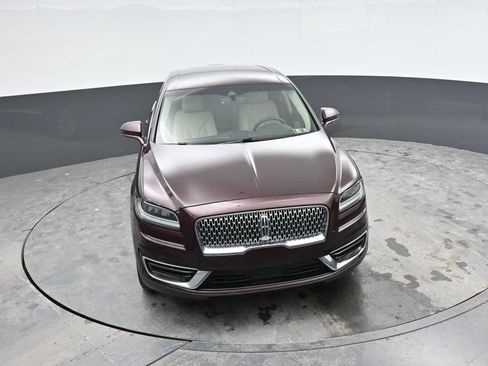 Used 2019 Lincoln Nautilus Select AWD/4WD image 35