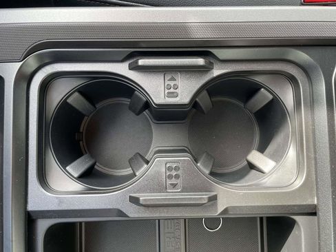 New 2026 Ford F250 Lariat w/ Black Appearance Package image 18