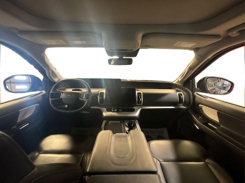 Certified 2025 Ford Expedition Max Active image 32