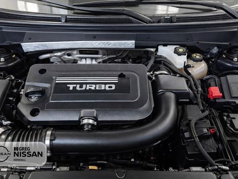 Used 2019 Cadillac XT4 Premium Luxury w/ Cold Weather Package image 12