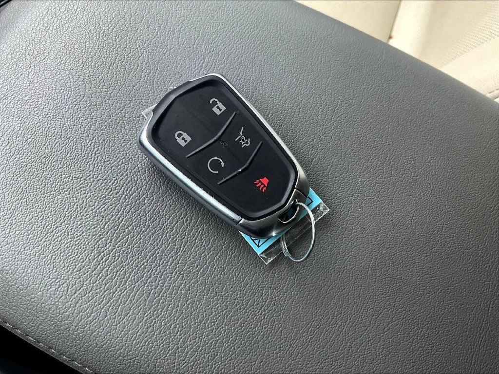 Used 2023 Cadillac XT5 Premium Luxury w/ Technology Package FWD image 37