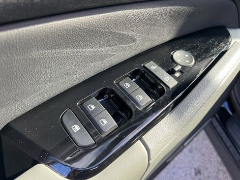 Certified 2023 Kia Sportage X-Line w/ X-Line Premium Package image 12