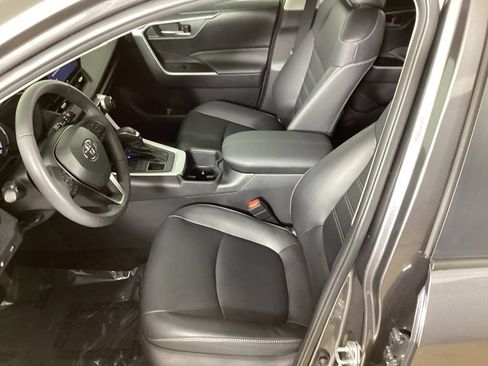 Used 2024 Toyota RAV4 XLE Premium w/ Weather Package AWD/4WD image 31