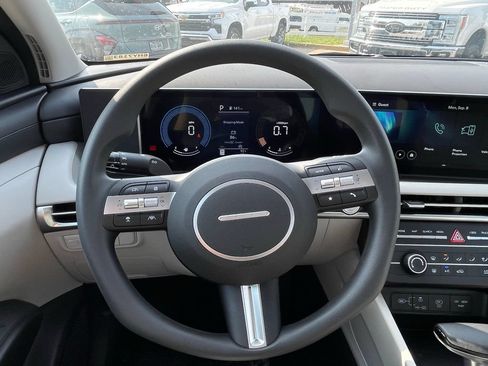 New 2026 Hyundai Tucson SE FWD image 11