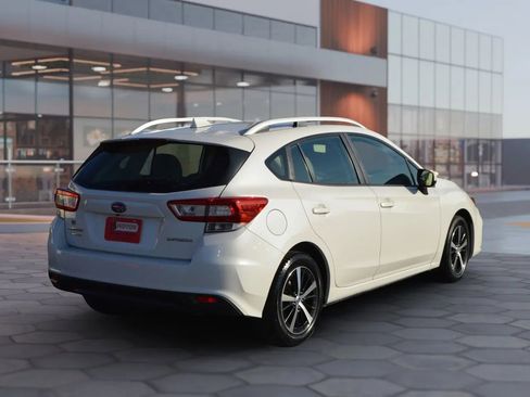 Used 2019 Subaru Impreza 2.0i Premium image 10