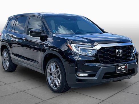 Used 2023 Honda Passport EX-L image 3