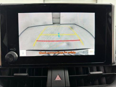 Used 2024 Toyota RAV4 XLE image 17