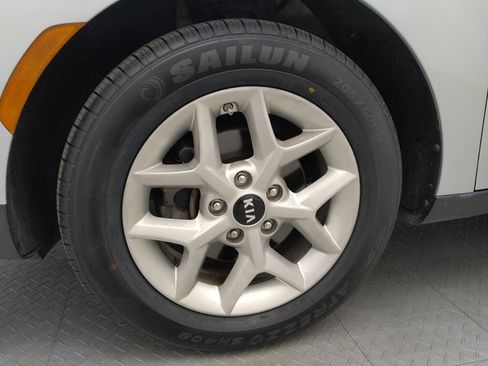 Used 2021 Kia Soul S FWD image 31