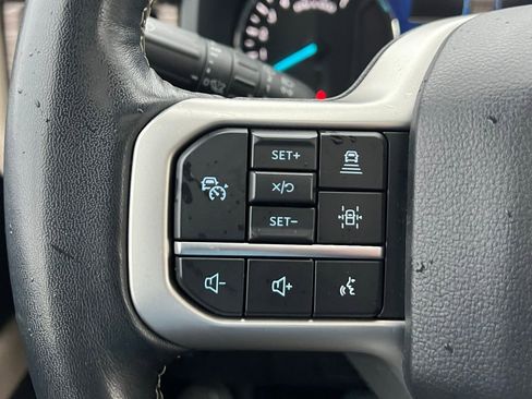 Used 2024 Ford Expedition Max Limited image 32