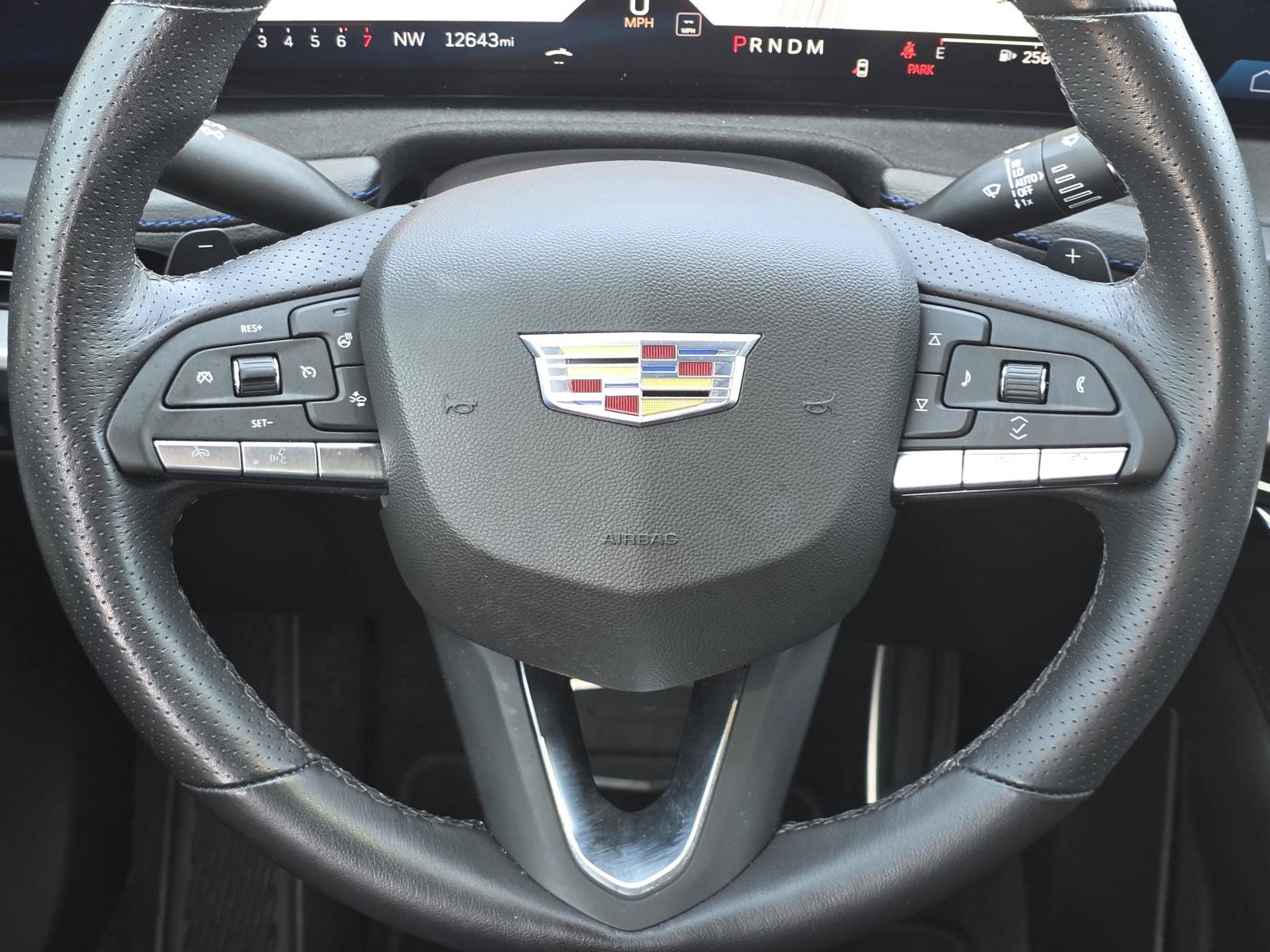 Used 2024 Cadillac XT4 Sport FWD image 13