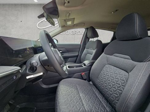 New 2026 Nissan Kicks SV FWD image 19