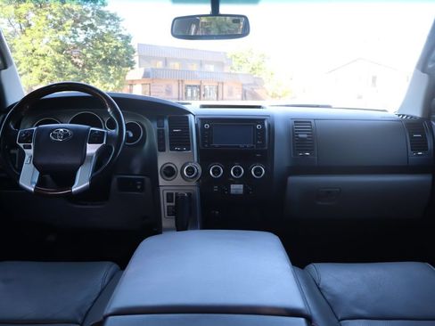 Used 2016 Toyota Sequoia Platinum AWD/4WD image 16