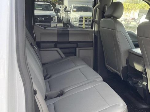Used 2022 Ford F550 4x4 Crew Cab Super Duty w/ Power Equipment Group image 15