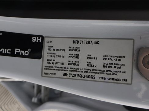 Used 2020 Tesla Model 3 Performance image 58